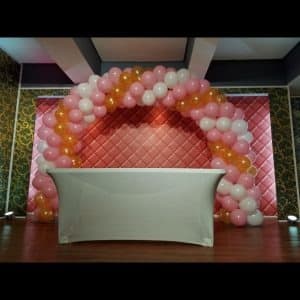 Simple Balloon Arch